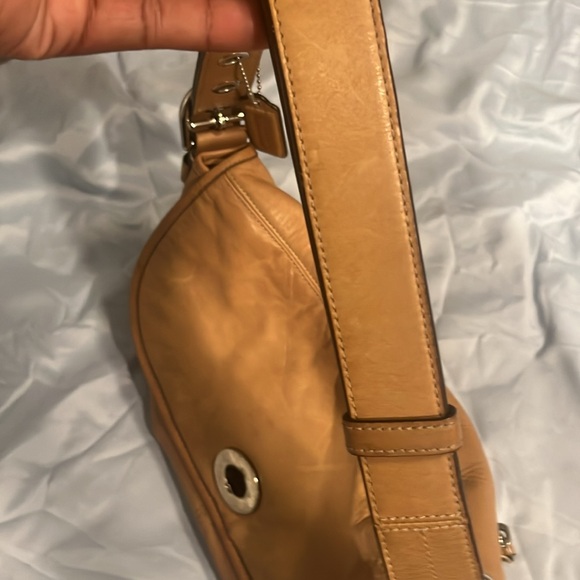 Coach hobo bag - Picture 8 of 16